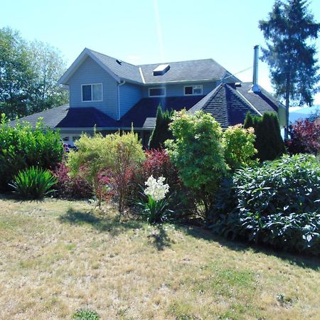 The Oceanfront Inn On Stephens Bay Coal Harbour Eksteriør bilde